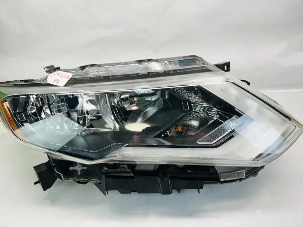 2017 2018 2019 2020 NISSAN ROGUE HALOGEN LED FRONT RIGHT OEM HEADLIGHT - Image 2