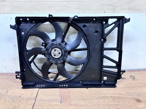 OEM 16360-0P170 2018-2024 TOYOTA AVALON CAMRY RAV4 COOLING FAN W/MOTOR
