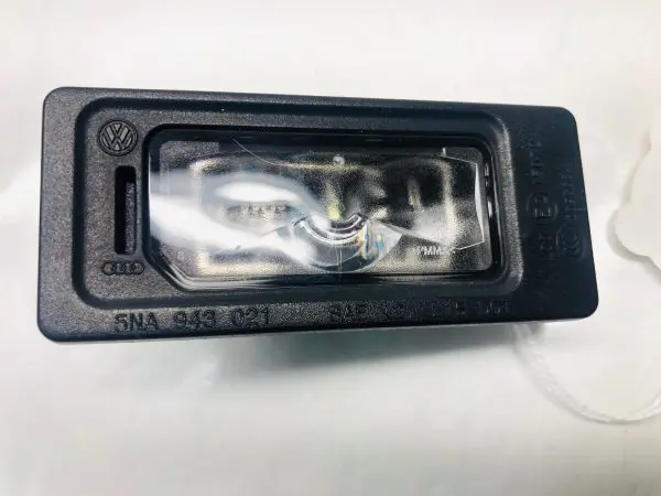 5NA943021, VW ATLAS PASSAT JETTA TIGUAN GOLF REAR LED LICENSE PLATE LIGHT OEM - Image 4