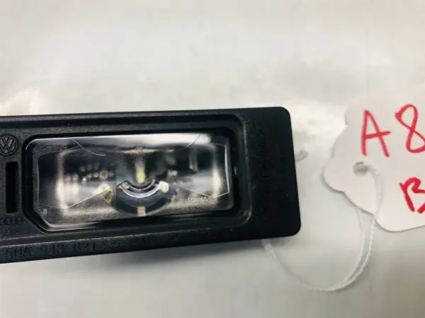 5NA943021, VW ATLAS PASSAT JETTA TIGUAN GOLF REAR LED LICENSE PLATE LIGHT OEM - Image 5