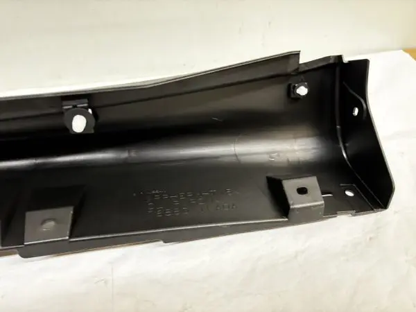 OEM 2011-2015 2016 2017 NISSAN JUKE RIGHT ROCKER PANEL NEW TEXTURE 768501ka0a - Image 12