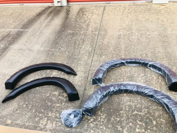 1999 2000 01 02 03 04 2005 2006 2007 FORD SUPER DUTY F250 F350 FENDER FLARES 4