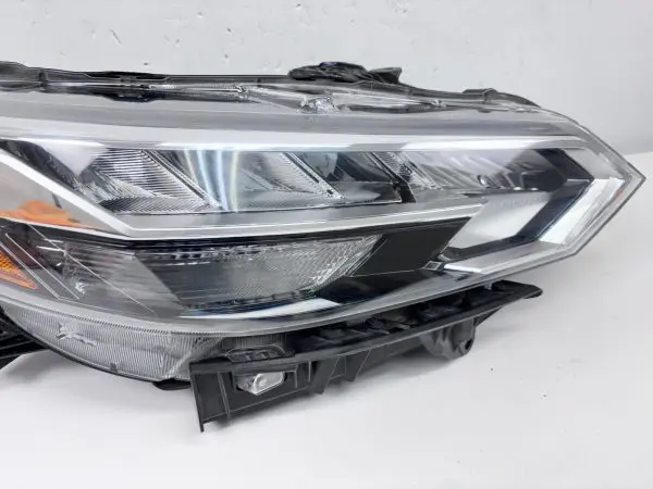 260106LB5A  2020 2021 2022 2023 NISSAN SENTRA LED FRONT RIGHT OEM HEADLIGHT - Image 7
