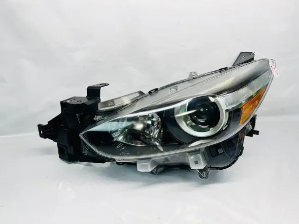 ALL TABS. 2017 2018 MAZDA 3 HALOGEN FRONT LEFT OEM HEADLIGHT GENUINE B63B-51040