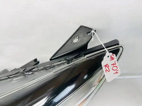 ALL TABS. 2017 2018 MAZDA 3 HALOGEN FRONT LEFT OEM HEADLIGHT GENUINE B63B-51040 - Image 2