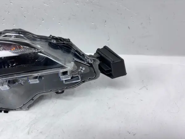 2017 2018 2019 TOYOTA COROLLA LED DUAL PROJECTOR FRONT RIGHT OEM HEADLIGHT - Image 4