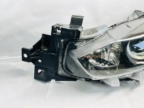 ALL TABS. 2017 2018 MAZDA 3 HALOGEN FRONT LEFT OEM HEADLIGHT GENUINE B63B-51040 - Image 9