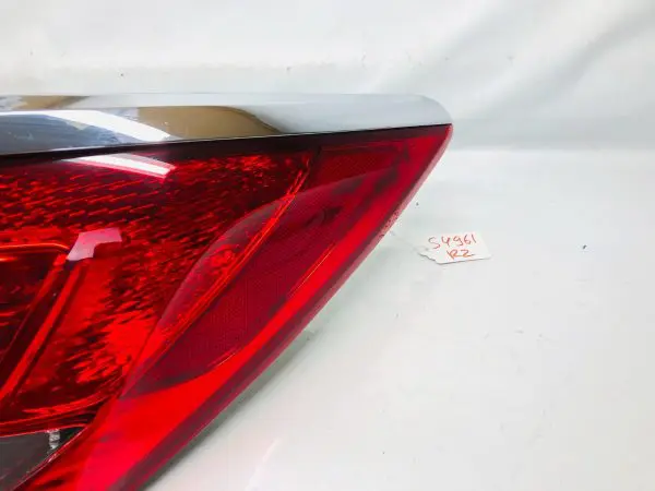 2014 2015 2016 BUICK LACROSSE REAR RIGHT OUTER OEM TAIL LIGHT TESTED GENUINE - Image 3