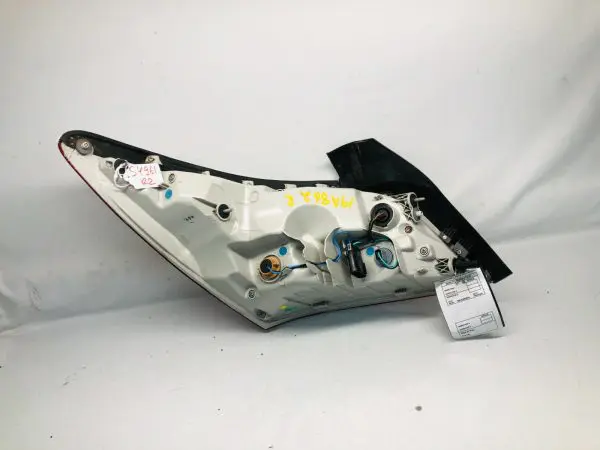2014 2015 2016 BUICK LACROSSE REAR RIGHT OUTER OEM TAIL LIGHT TESTED GENUINE - Image 12