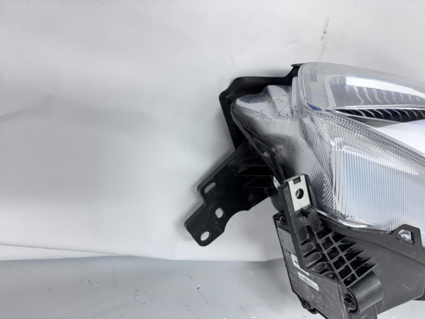 2017 2018 2019 FORD ESCAPE HALOGEN LED FRONT RIGHT OEM HEADLIGHT GJ5413W029BH - Image 16