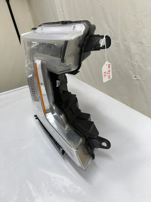 2018 2019 2020 FORD F150 HALOGEN FRONT RIGHT OEM HEADLIGHT - Image 12