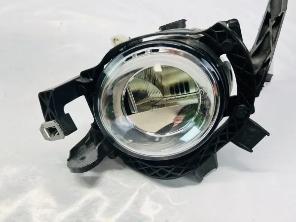 2014 2015 2016 2017 2018 INFINITI Q50 Q60 QX50 QX60 QX80 RIGHT OEM FOG LIGHT - Image 2