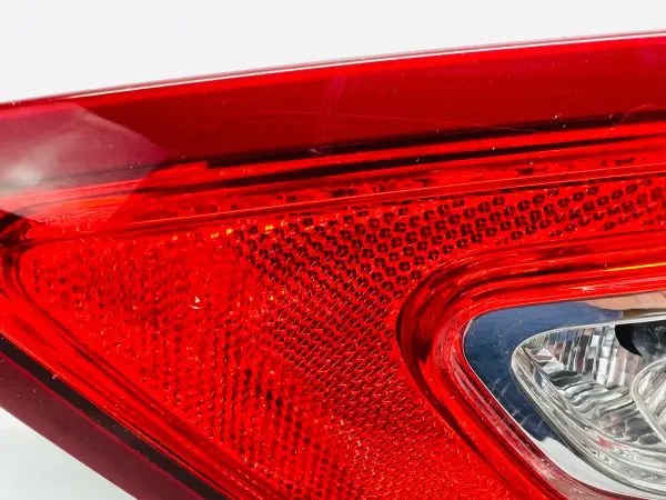 2013 2014 2015 2016 FORD FUSION INNER REAR RIGHT OEM TAIL LIGHT - Image 5