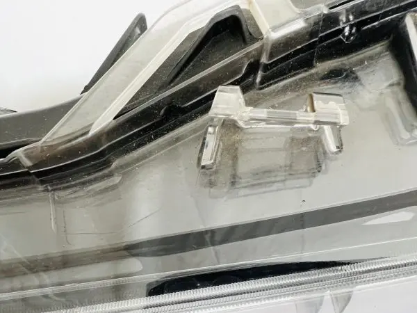 2020 2021 2022 TOYOTA COROLLA LED  FRONT LEFT OEM HEADLIGHT DAMAGED - Image 9