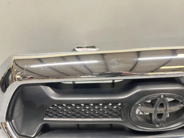 2012 2013 2014 2015 TOYOTA TACOMA FRONT OEM GRILLE CHROME 53100-04470 - Image 8