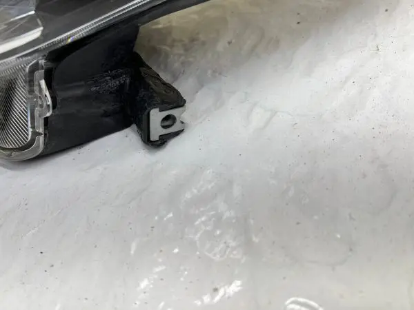 2016 2017 2018 2019 2020 2021 2022 TOYOTA TACOMA HALOGEN LEFT OEM HEADLIGHT - Image 6