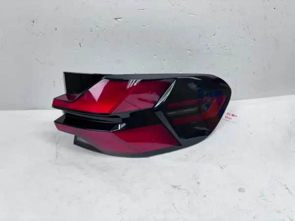 5A11EC6  2023 2024 BMW X5  LED REAR RIGHT OEM TAIL LIGHT