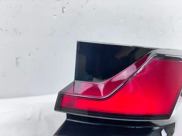 5A11EC6  2023 2024 BMW X5  LED REAR RIGHT OEM TAIL LIGHT - Image 5