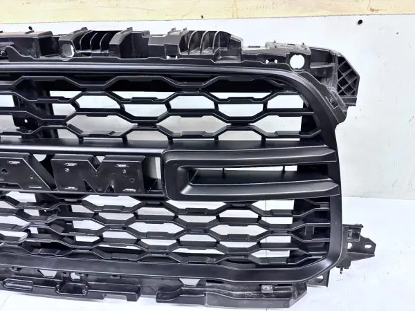 2019 2020 2021 2022 2023 DODGE RAM 2500 3500 BLACK FRONT OEM GRILLE GENUINE - Image 4