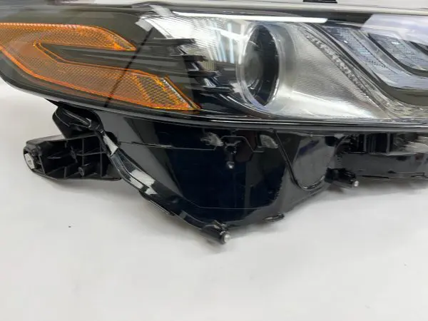 2018-2020 2021 2022 2023 TOYOTA CAMRY XLE FULL LED BLACK TRD RIGHT OEM HEADLIGHT - Image 7