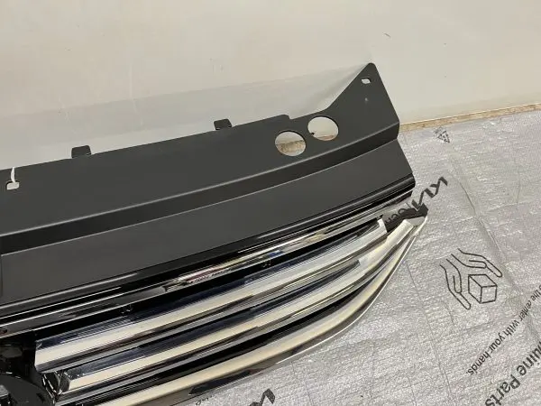 🌟MINT🌟 2022 2023 2024 VW TIGUAN FRONT OEM GRILLE 5NN853655D - Image 2