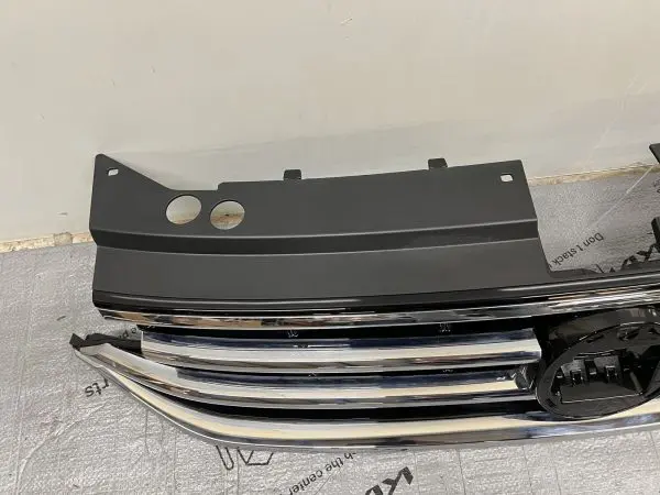 🌟MINT🌟 2022 2023 2024 VW TIGUAN FRONT OEM GRILLE 5NN853655D - Image 4