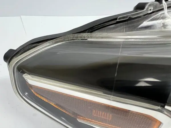 2016 2017 2018 2019 2020 2021 2022 toyota tacoma halogen  right oem headlight - Image 11