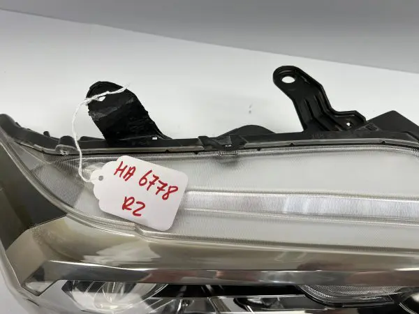 2016 2017 2018 2019 2020 2021 2022 toyota tacoma halogen  right oem headlight - Image 14