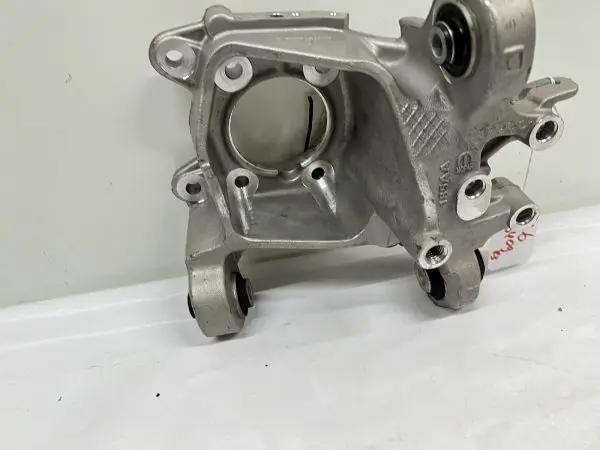 OEM 68200071ad. 2015 2016 2017 Chrysler 200 Rear Left Knuckle Genuine - Image 13