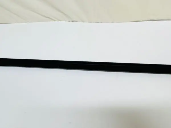 2016 2017 2018 2019 CHEVY VOLT FRONT RIGHT WINDOW BELT MOLDING OEM 23114914 - Image 10