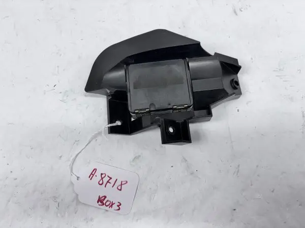 80a907566c 2018-2021 2022 2023 2024 AUDI Q5 SQ5 REAR RIGHT OEM BLIND SPOT RADAR - Image 2