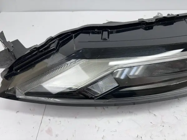 2021 2022 2023 nissan rogue led front left oem headlight running light - Image 3