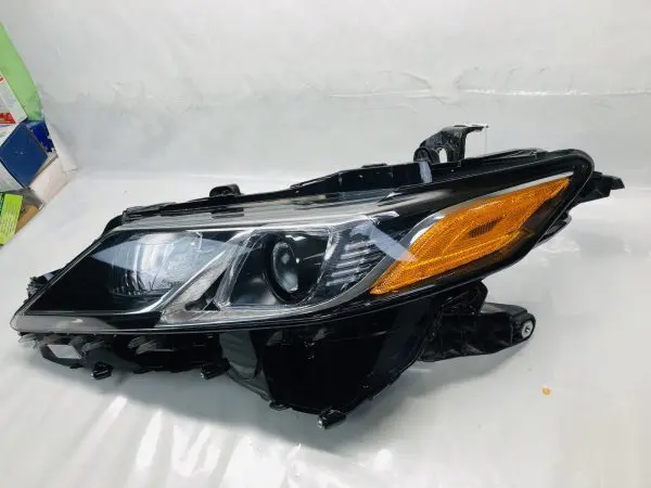 TABS  2018 2019 2020 2021 2022 2023 TOYOTA CAMRY LED FRONT LEFT OEM HEADLIGHT - Image 2