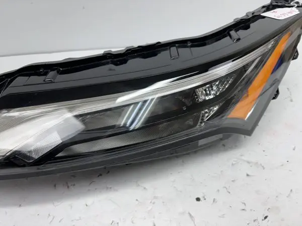 2021 2022 2023 nissan rogue led front left oem headlight running light - Image 6