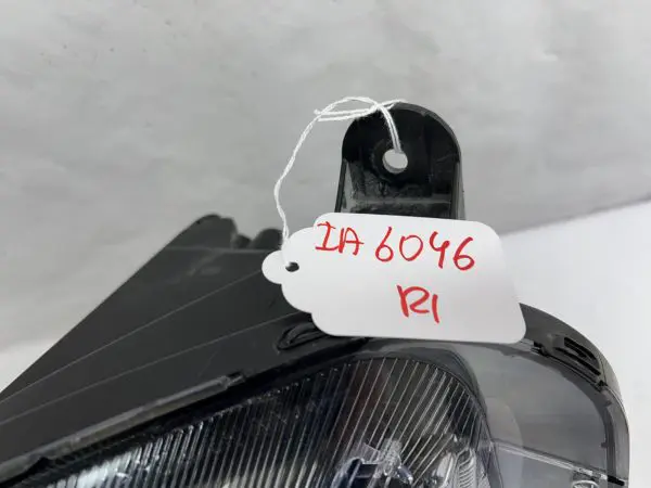 92101cw150  2022 2023 2024 hyundai tucson led front left oem headlight - Image 10