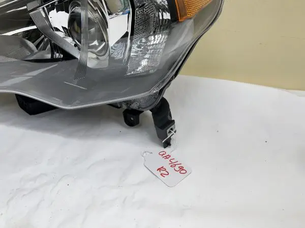 🌟MINT 2014 2015 2016 2017 2018 2019 2020 TOYOTA 4RUNNER HALOGEN LEFT HEADLIGHT - Image 3