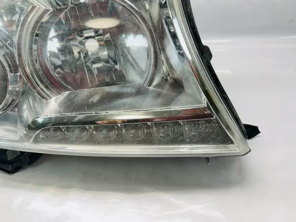 2013 2014 2015 TOYOTA LAND CRUISER XENON HID FRONT RIGHT OEM HEADLIGHT - Image 3