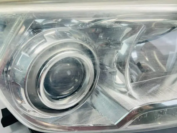 2013 2014 2015 TOYOTA LAND CRUISER XENON HID FRONT RIGHT OEM HEADLIGHT - Image 9