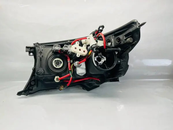 2013 2014 2015 TOYOTA LAND CRUISER XENON HID FRONT RIGHT OEM HEADLIGHT - Image 16
