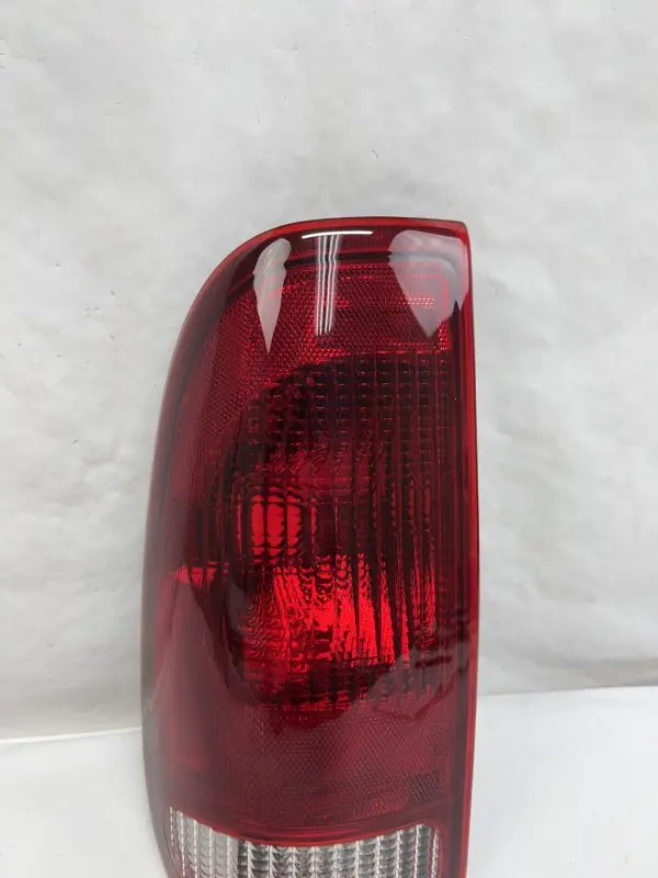 1997-2005 2006 2007 FORD F150 F250 F350 F450 F550 HALOGEN REAR LEFT TAIL LIGHT - Image 8