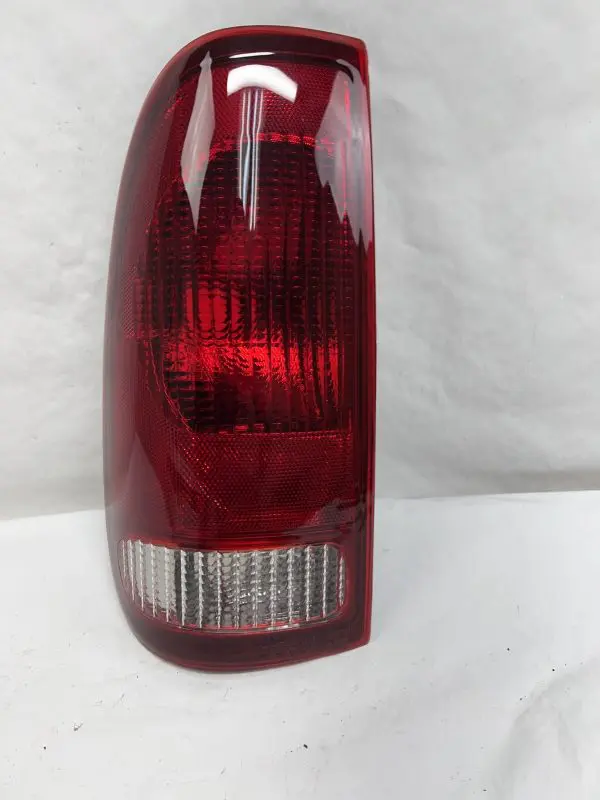 1997-2005 2006 2007 FORD F150 F250 F350 F450 F550 HALOGEN REAR LEFT TAIL LIGHT - Image 9