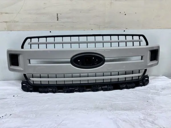 OEM 2018 2019 2020 FORD F150 FRONT GRILLE jl3z8200fcptm NEW NOT PAINTED