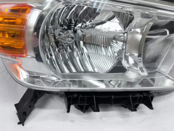 ALL TABS 2010 2011 2012 2013 TOYOTA 4RUNNER HALOGEN FRONT RIGHT OEM HEADLIGHT - Image 8