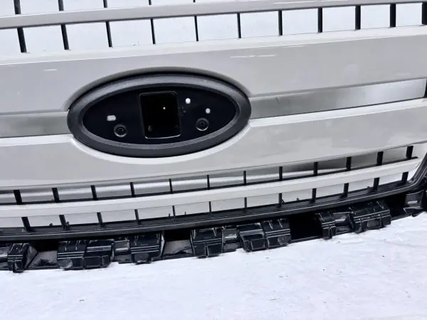 OEM 2018 2019 2020 FORD F150 FRONT GRILLE jl3z8200fcptm NEW NOT PAINTED - Image 9
