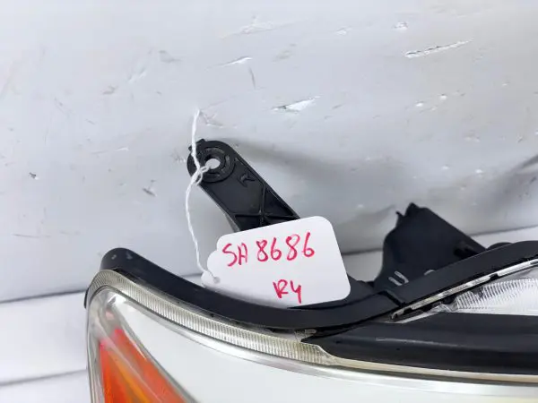 ALL TABS 2010 2011 2012 2013 TOYOTA 4RUNNER HALOGEN FRONT RIGHT OEM HEADLIGHT - Image 17