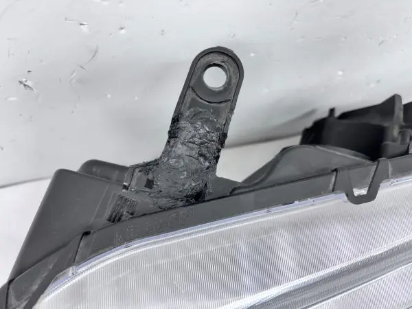 2016 2017 2018 2019 2020 2021 2022 toyota tacoma halogen left oem headlight - Image 18