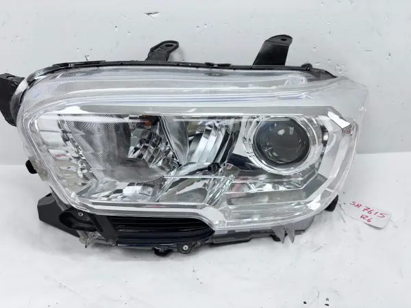 2016 2017 2018 2019 2020 2021 2022 toyota tacoma halogen left oem headlight - Image 20