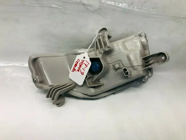 2017 2018 2019 TOYOTA COROLLA LED FRONT LEFT OEM RUNNING LIGHT FOG LIGHT - Image 10