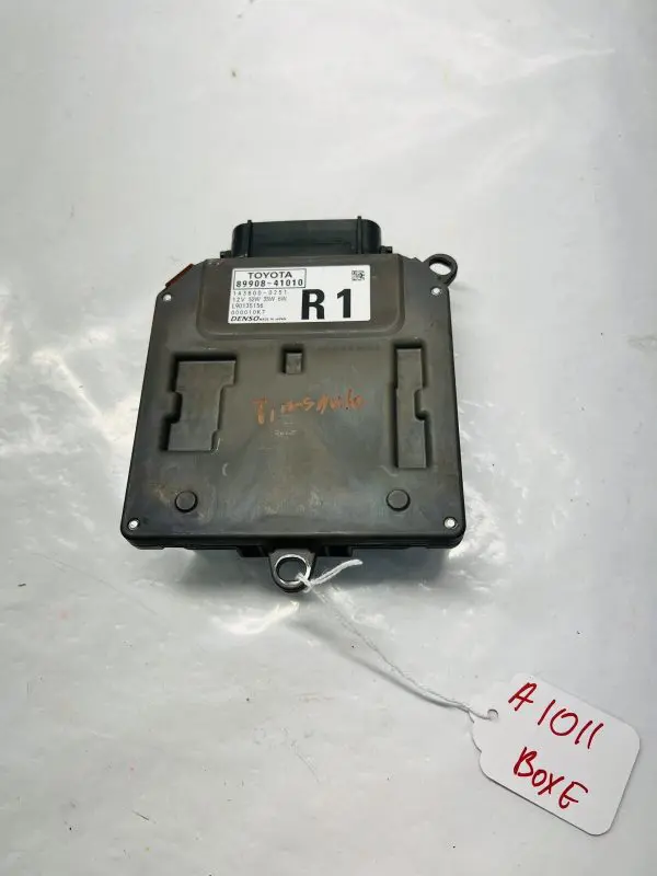 8990841010 2019 2020 2021 2022 TOYOTA AVALON HEADLIGHT LED BALLAST MODULE OEM