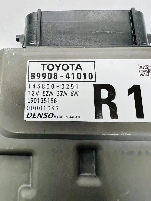 8990841010 2019 2020 2021 2022 TOYOTA AVALON HEADLIGHT LED BALLAST MODULE OEM - Image 3